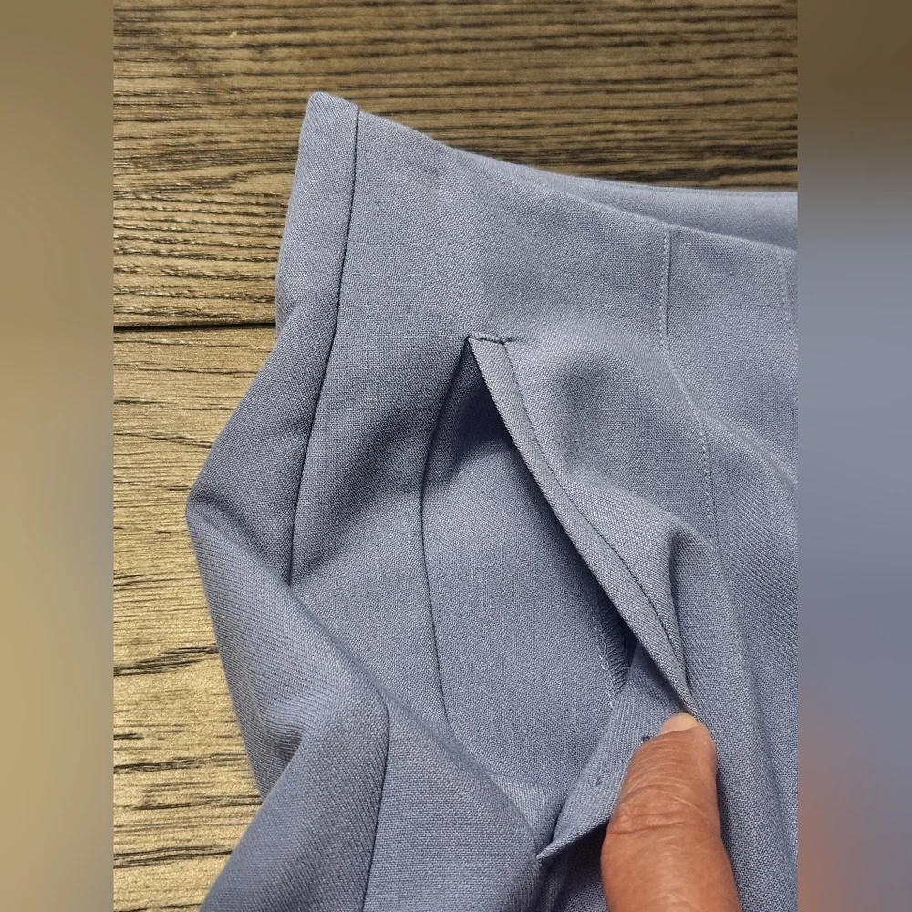 NINE WEST Women's High-Waist Pleated Pants- Light Blue with zipper front Sz 14L - Picture 6 of 12